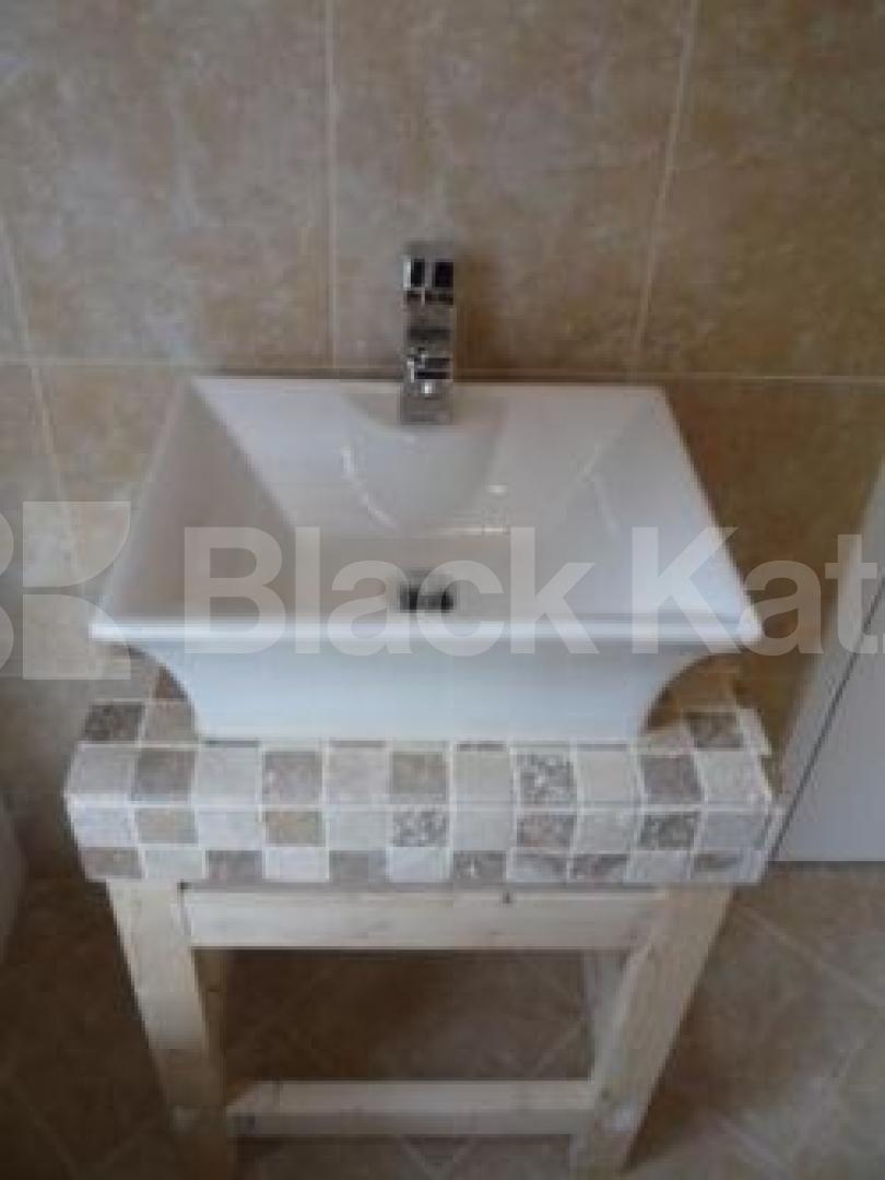 			LET!, 2 Bedroom, 1 bath, 1 reception Flat			 Archway Road, HIGHGATE N6